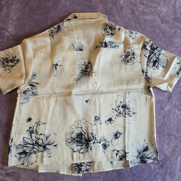 Button up boxy shirt - Picture 4 of 4